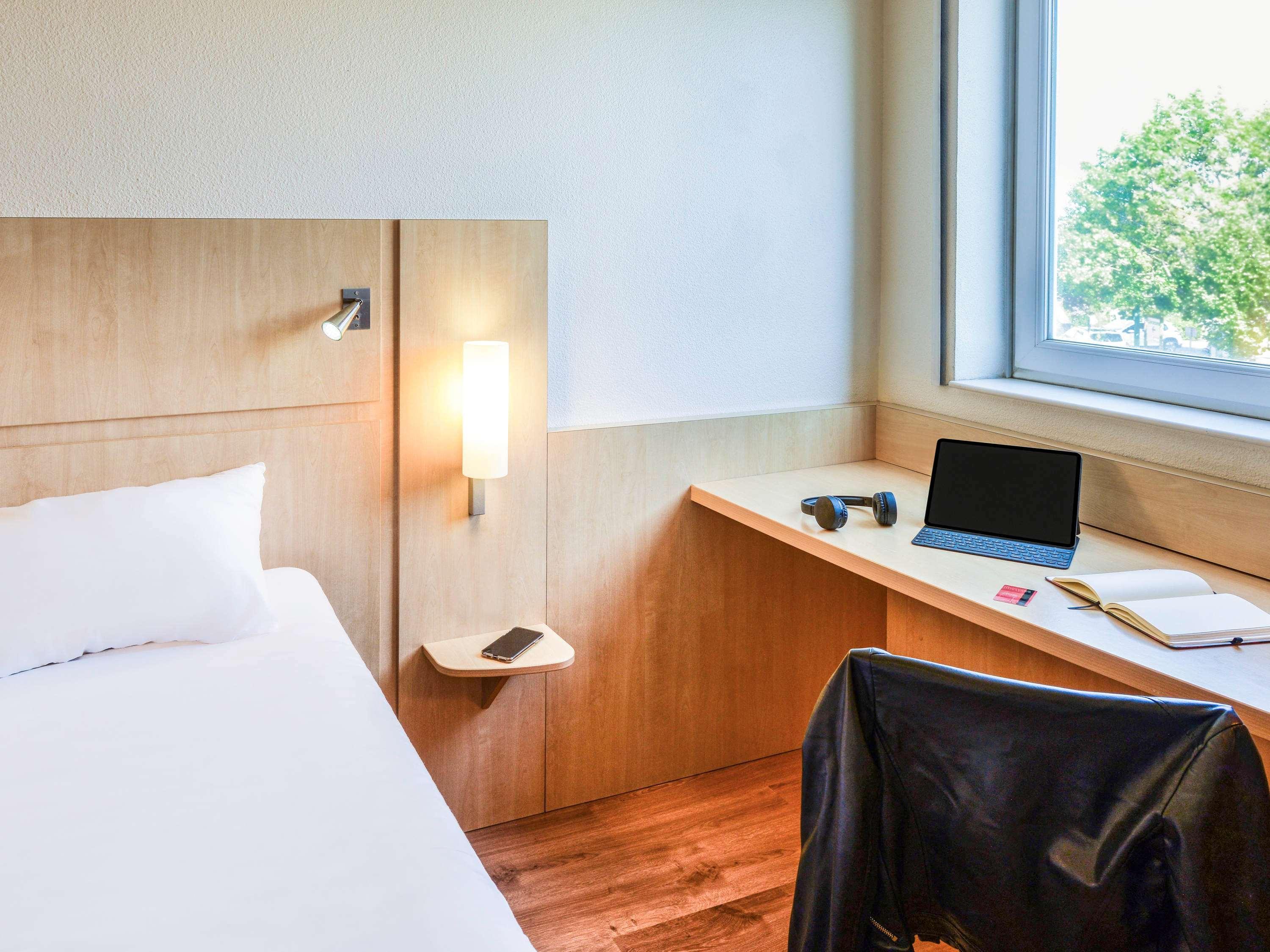 Ibis Ferrand Montferrand Hotel