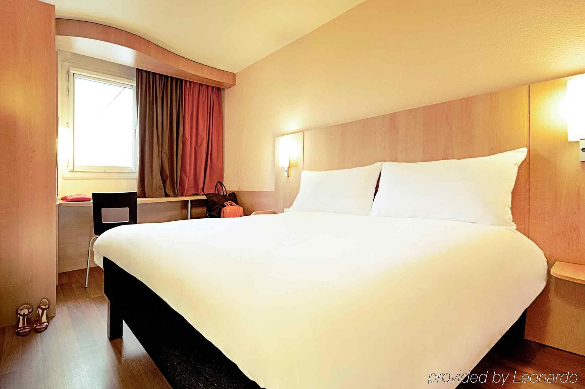 Ibis Ferrand Montferrand Hotel