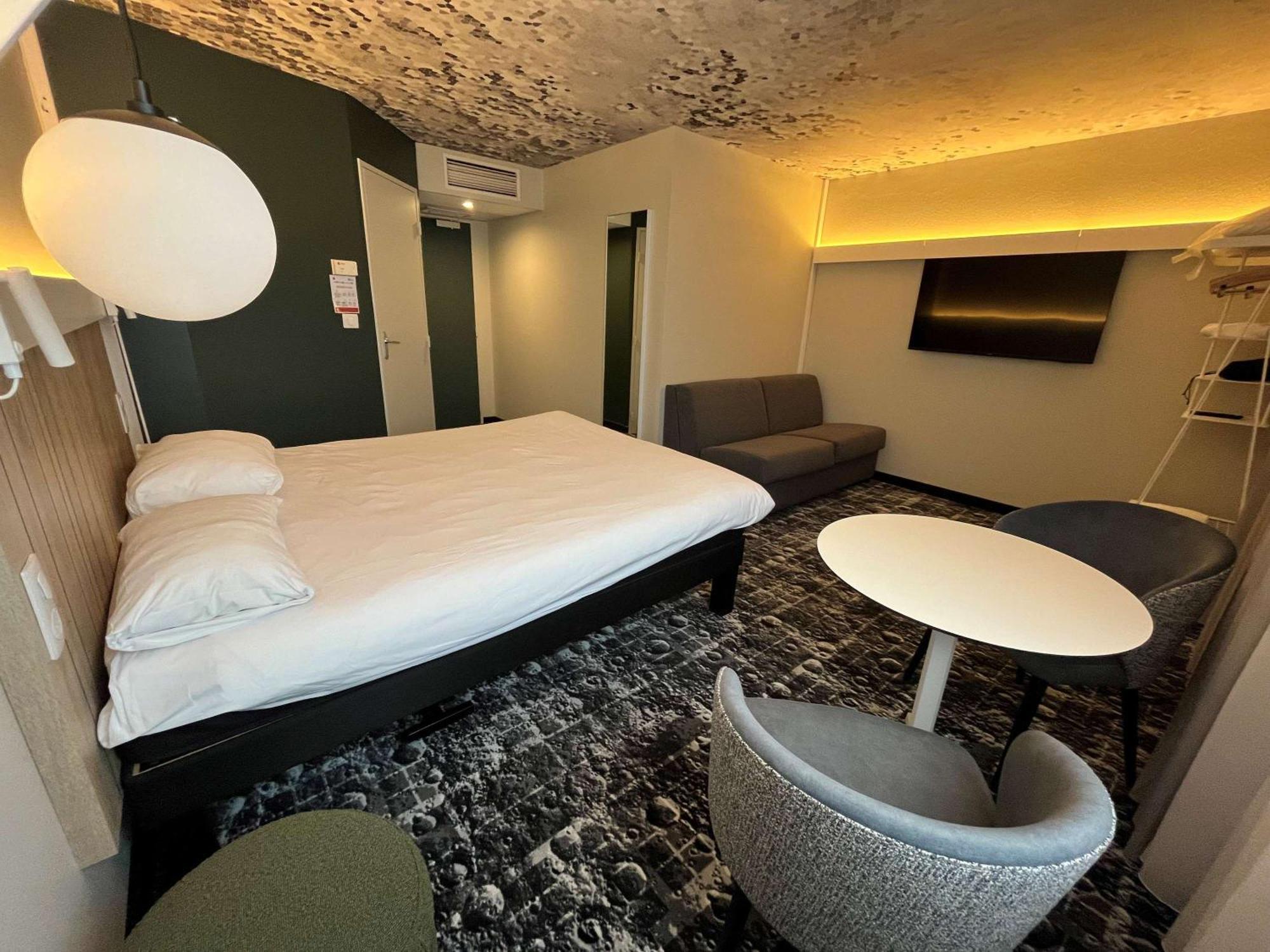 Ibis Ferrand Montferrand Hotel